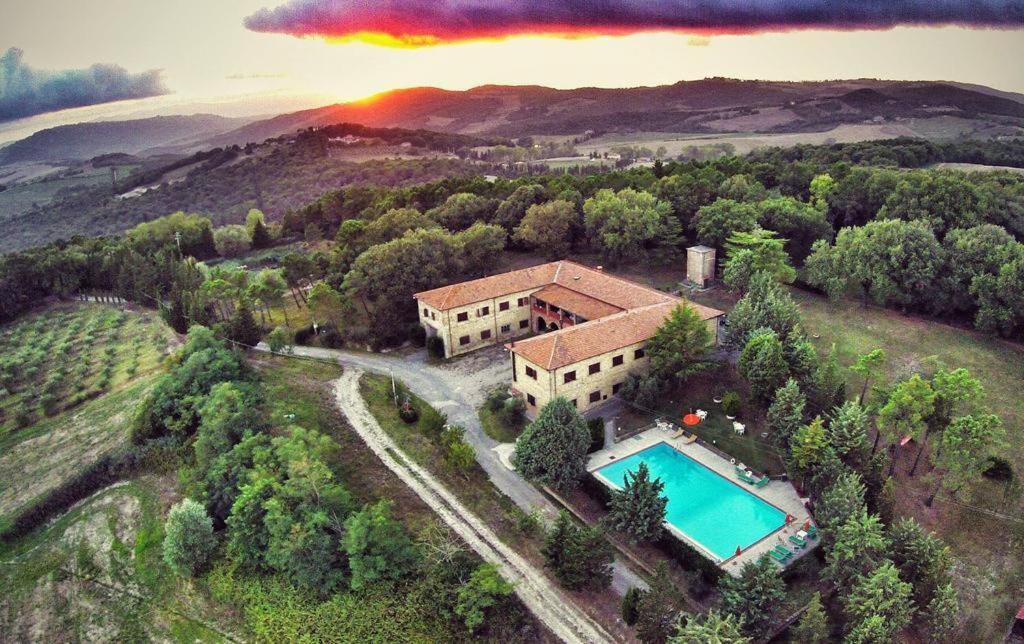 Yellowstone In Chianti Resort E Pool San Gimignano Exteriér fotografie